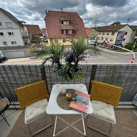 Komfortables, Barrierefreies Appartement Mit Sonnigem Balkon In Der Naehe Von Flughafen Und Messe 30 Leinfelden-Echterdingen Buitenkant foto